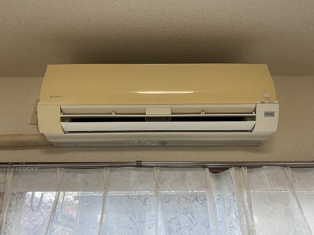 Room image 10