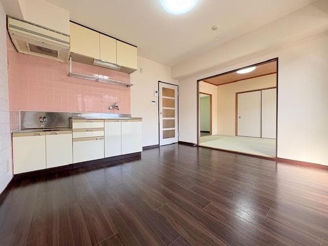 Preview interior of Sun Heights Matsumoto