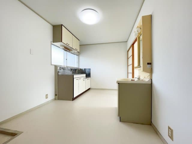 Preview interior of Solaré Ishikawa