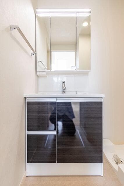 Room image 11