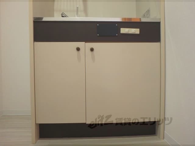 Preview interior of With Takatsuji Street