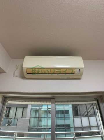 Room image 12