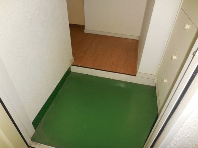Room image 11