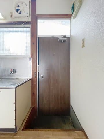 Room image 12
