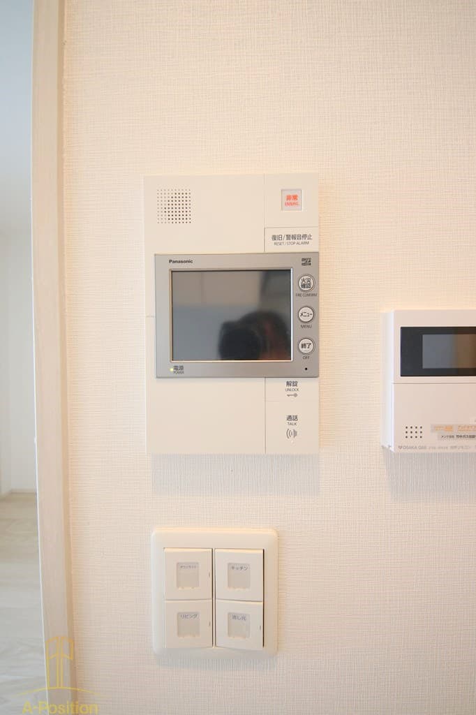 Room image 11