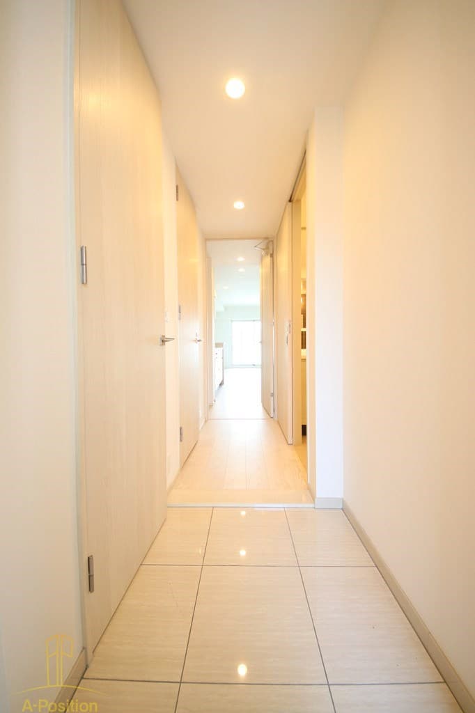 Room image 13
