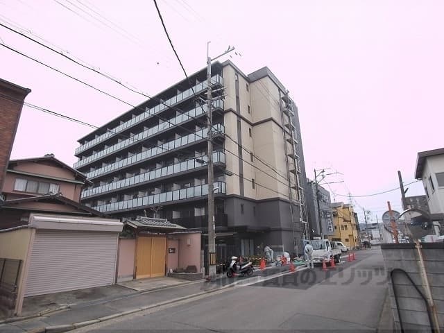 Main exterior of Estem Court Kyoto Saiin