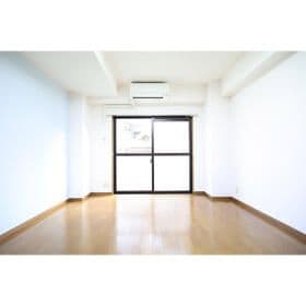 Preview interior of Flora Murata Heights ✨[RT]