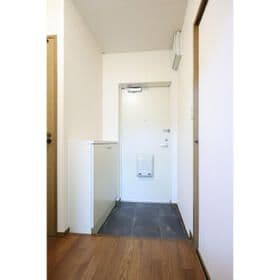Room image 11