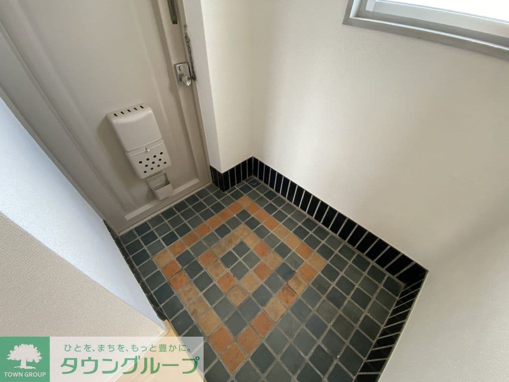 Room image 11