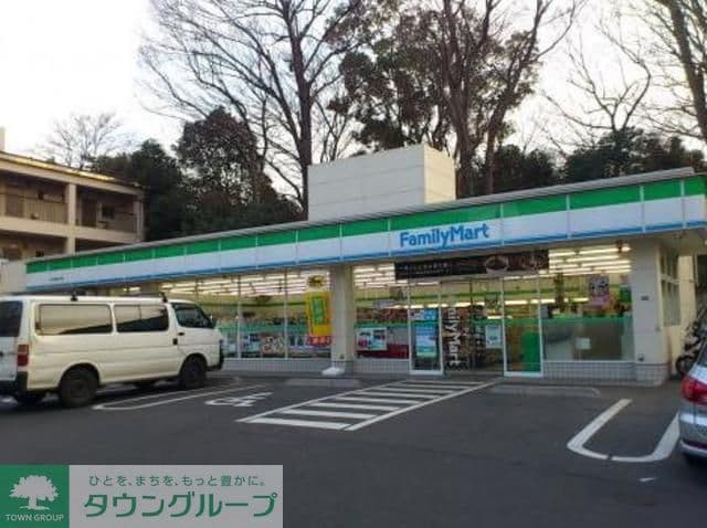 Room image 15