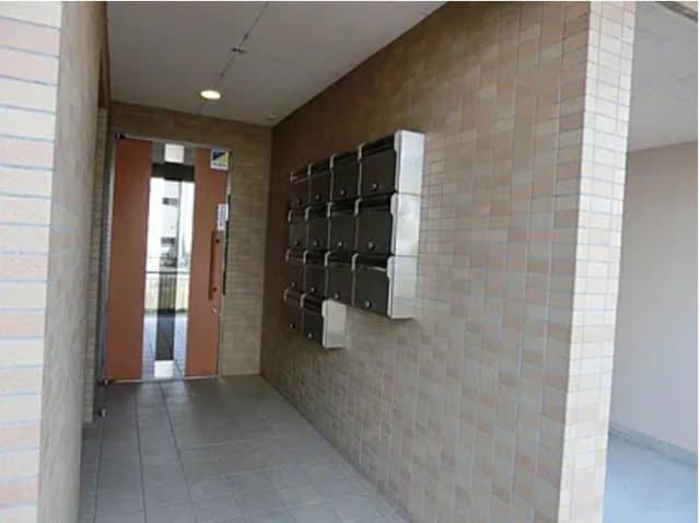 Room image 14
