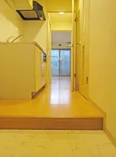 Room image 13