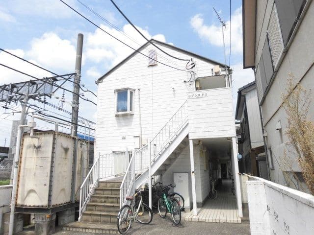 Main exterior of Cézanne P3 ✨[RT]