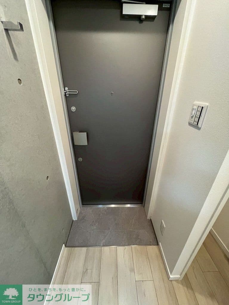 Room image 11