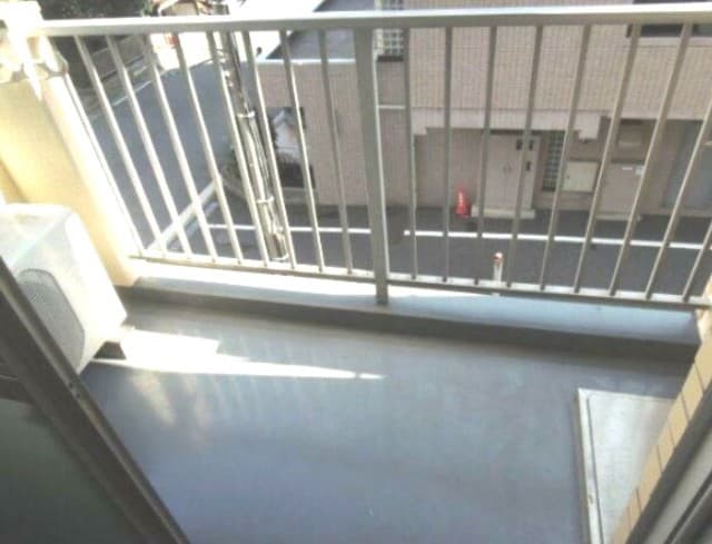 Room image 10