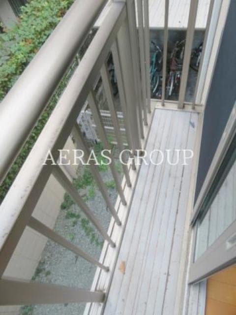 Room image 10