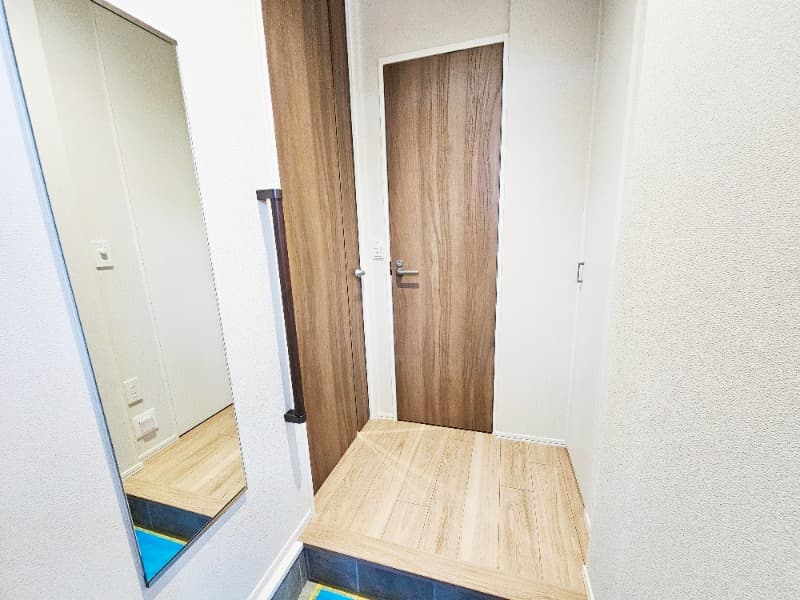Room image 12