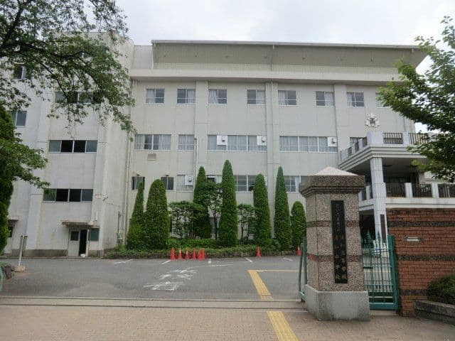 Room image 15