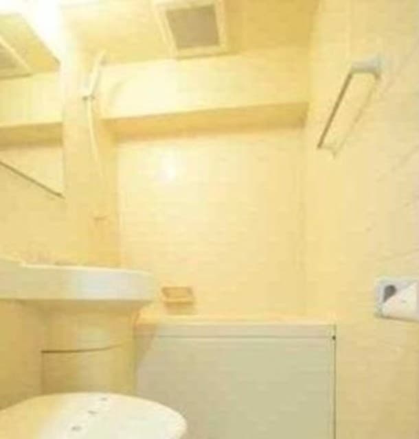 Preview interior of Circle Bills ✨[RT]