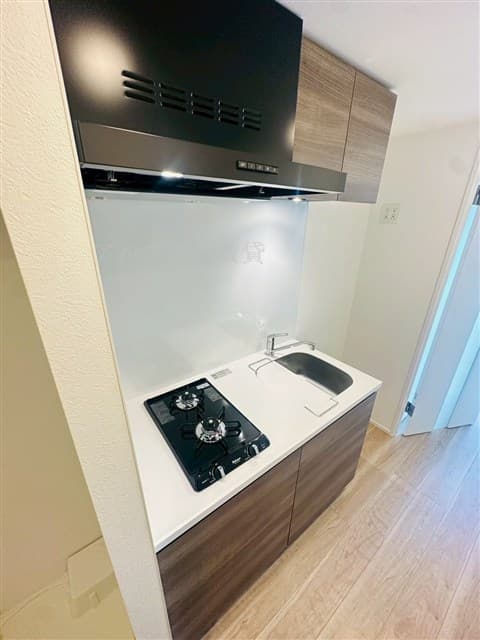 Preview interior of Estules Yokohama Makita 906  