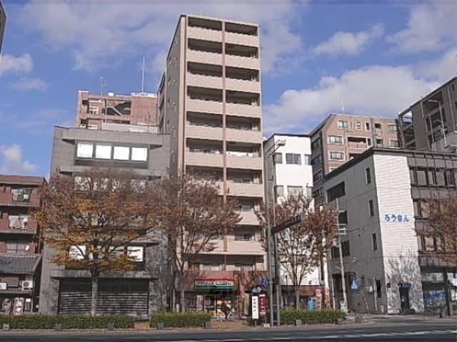 Main exterior of Berajio Karasuma Oike