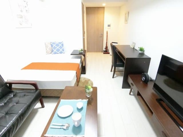 Room image 8