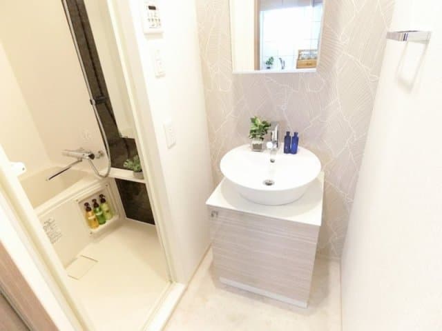 Room image 9