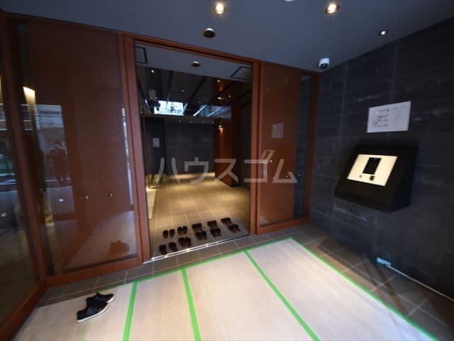 Room image 13