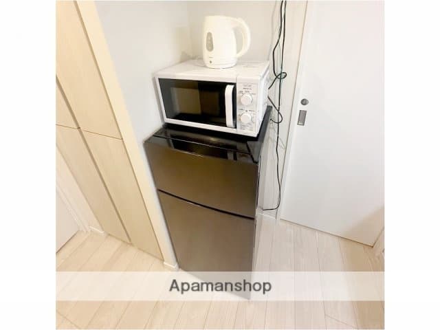 Room image 9