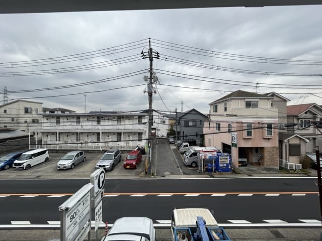 Room image 14
