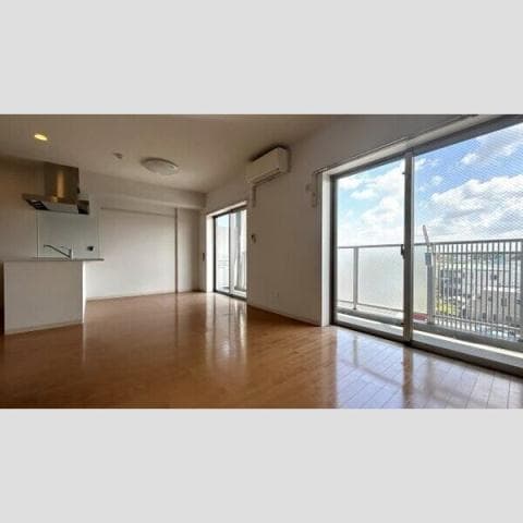 Preview interior of Rb Ariel Saitama Shintoshin