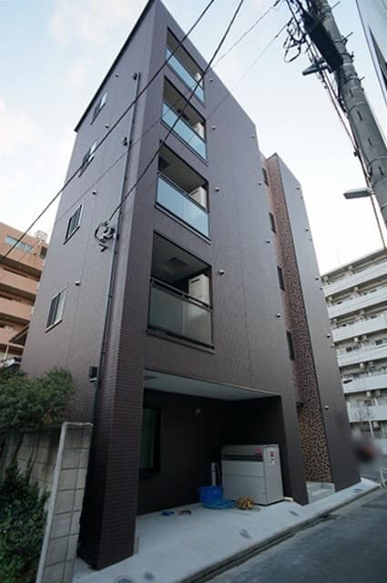 Main exterior of b’CASA Lazo Fujisaki 402  