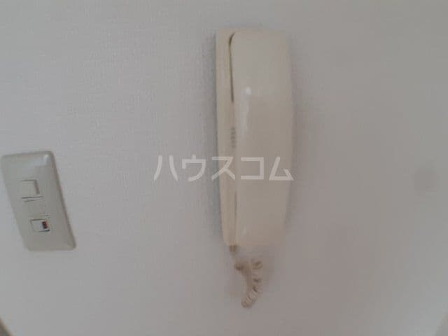 Room image 11