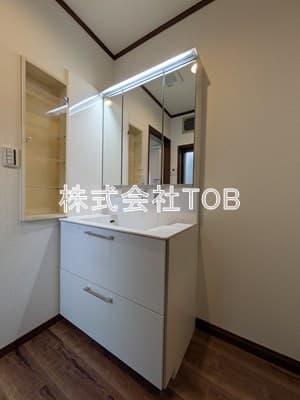 Room image 9