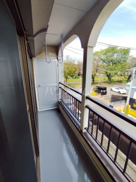Room image 10