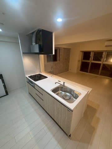 Preview interior of Splendid Kamihonmachi WEST