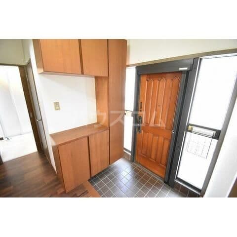 Room image 13