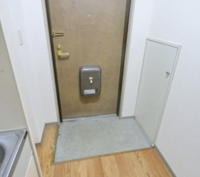Room image 11
