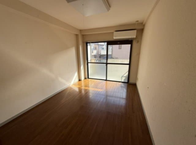 Preview interior of 🌷TC - JLB Gran Ecru Kuji