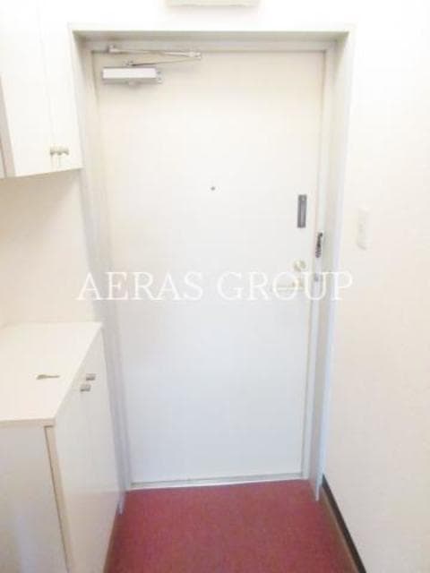 Room image 12