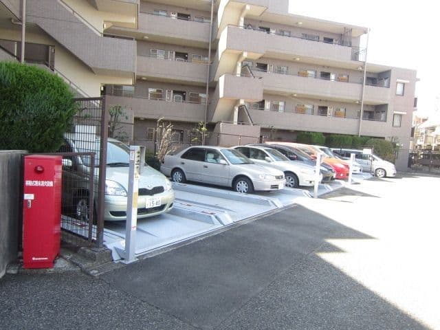 Room image 14