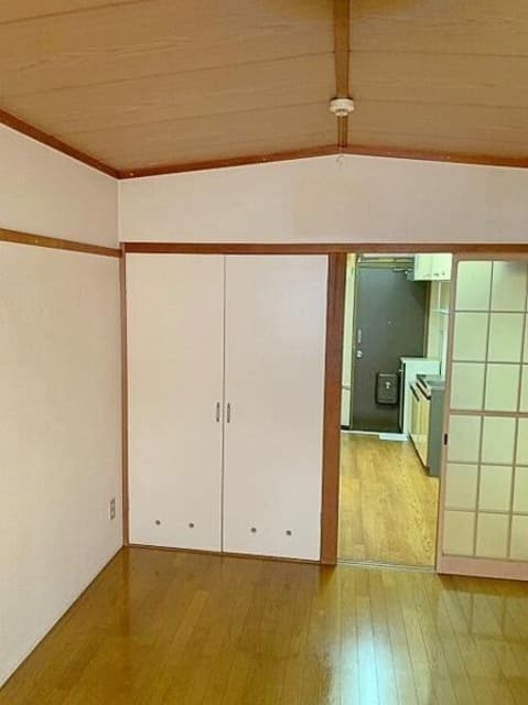 Preview interior of Asuka-cho Building