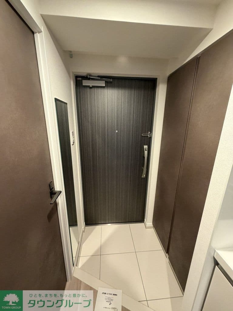 Room image 11