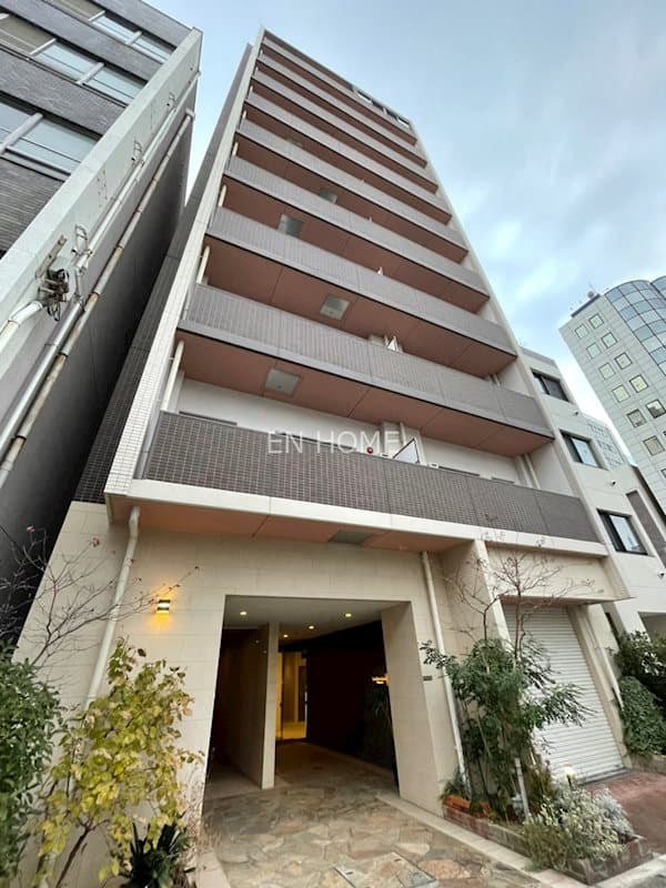 Main exterior of Salabernar Yuhigaoka