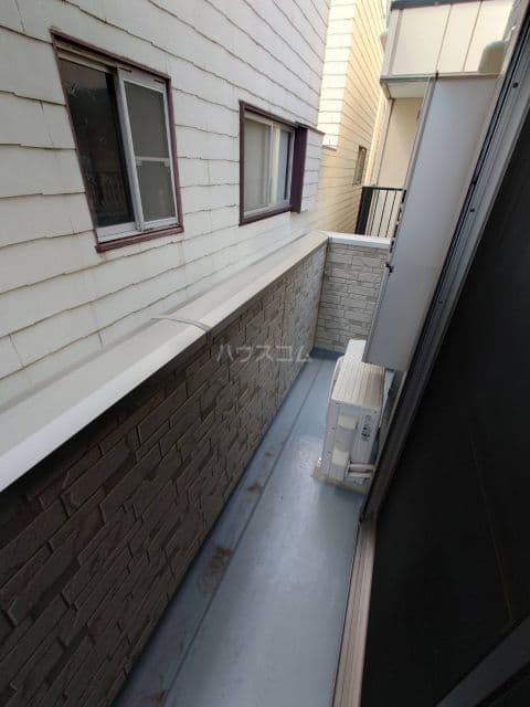 Room image 10