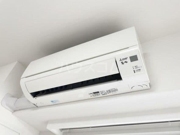 Room image 11