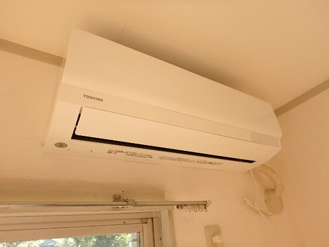 Room image 12