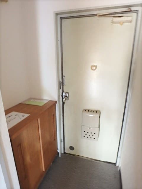 Room image 13