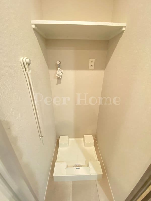 Room image 12